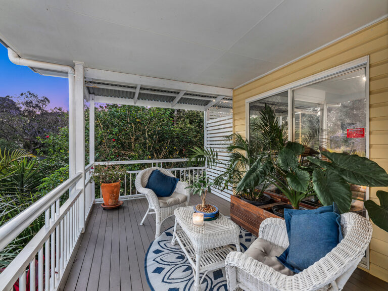 18 Amara Crescent, Forest Lake, QLD 4078