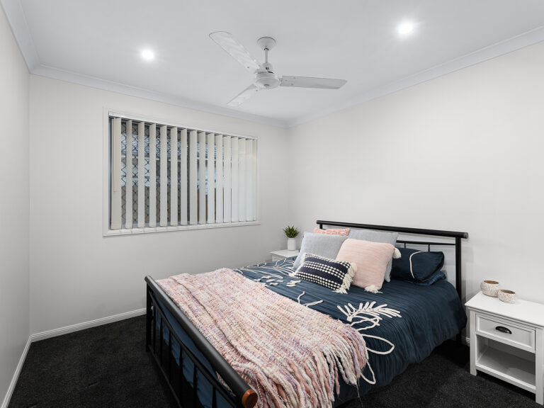 3 Fred Pham Crescent, Doolandella, QLD 4077
