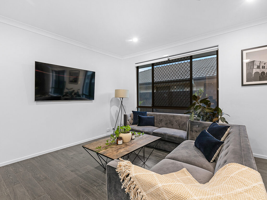 9 Hall Court, Bellbird Park, QLD 4300