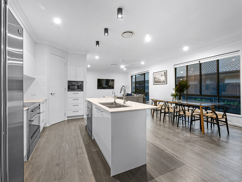 9 Hall Court, Bellbird Park, QLD 4300