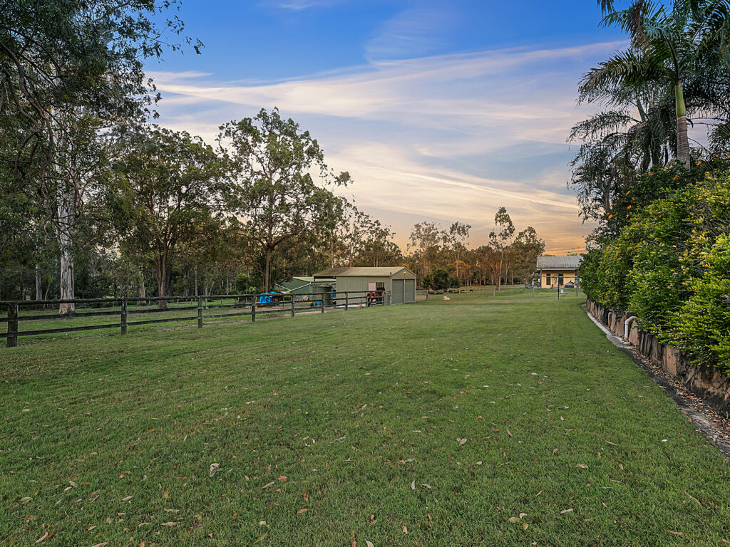 521 – 523 Junction Road, Barellan Point, QLD 4306