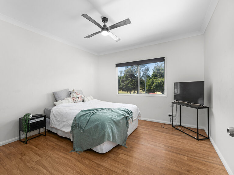 89 Cedar Road, Redbank Plains, QLD 4301