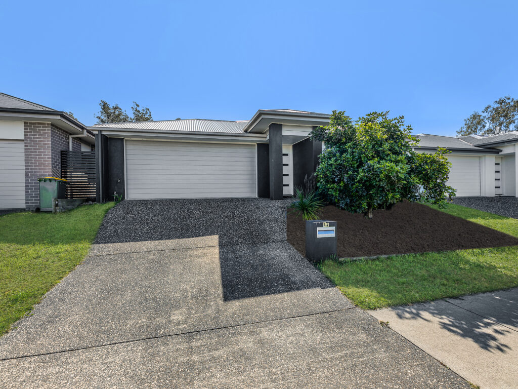 44 Eucalyptus Crescent, Ripley, QLD 4306