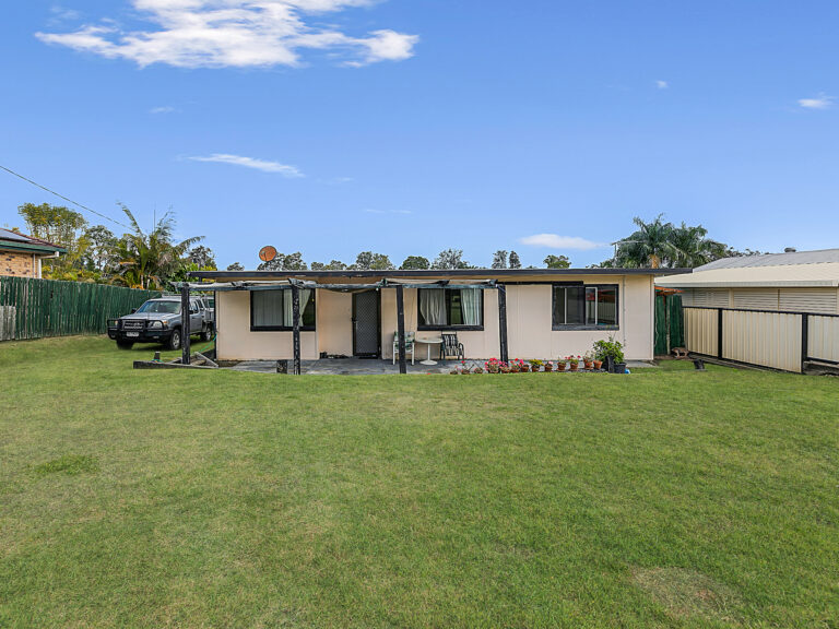 27 Falvey Street, Ripley, QLD 4306
