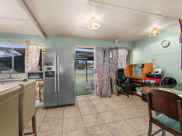 27 Falvey Street, Ripley, QLD 4306