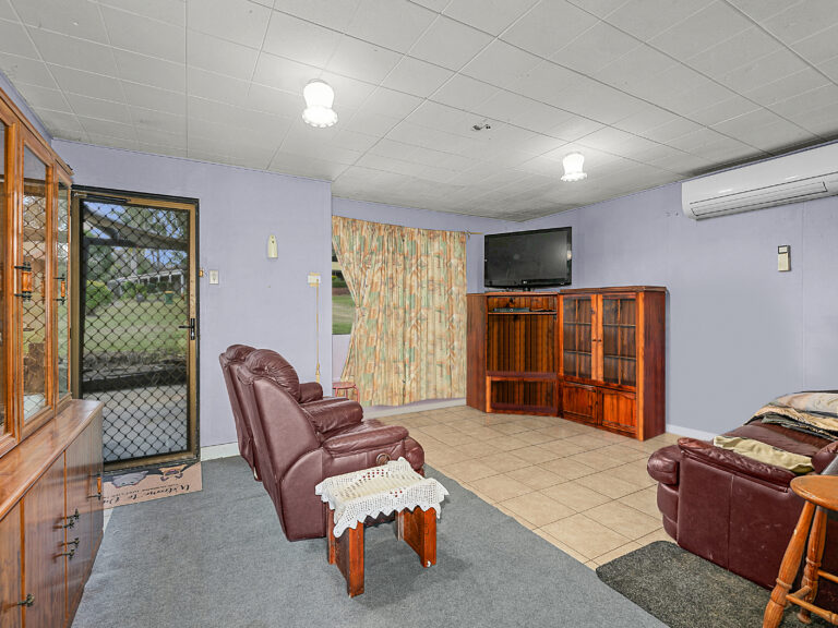 27 Falvey Street, Ripley, QLD 4306