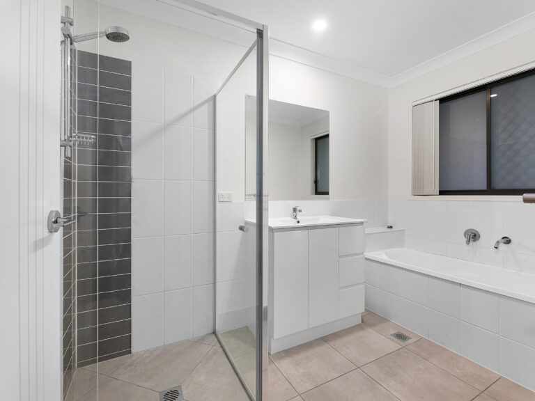 6 Opportunity Street, Ripley, QLD 4306