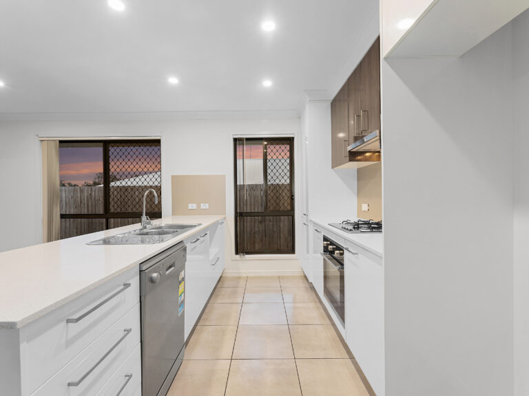 6 Opportunity Street, Ripley, QLD 4306