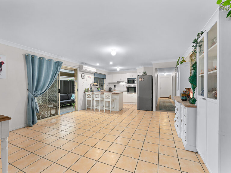 86 Coventina Crescent, Springfield Lakes, QLD 4300