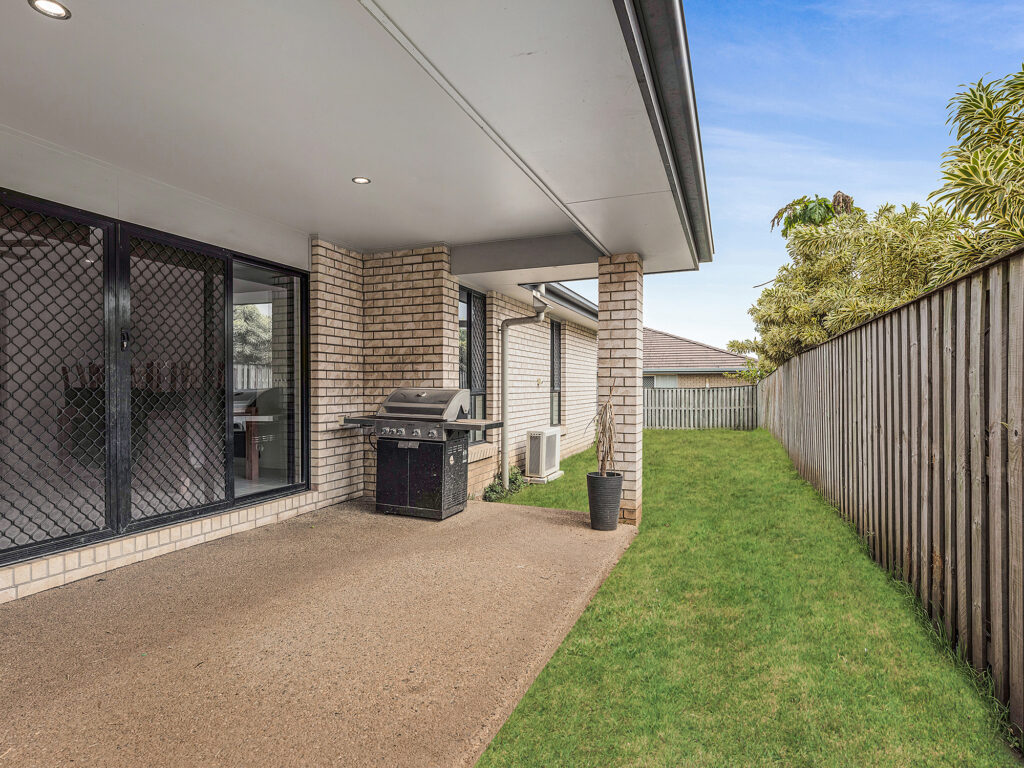 77 Ingles Drive, Redbank Plains, QLD 4301
