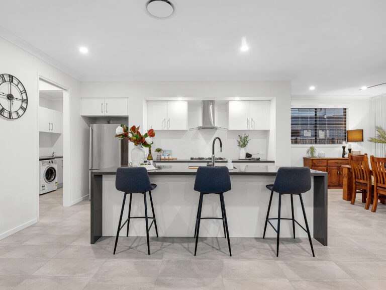 48 Gonula Crescent, Ripley, QLD 4306