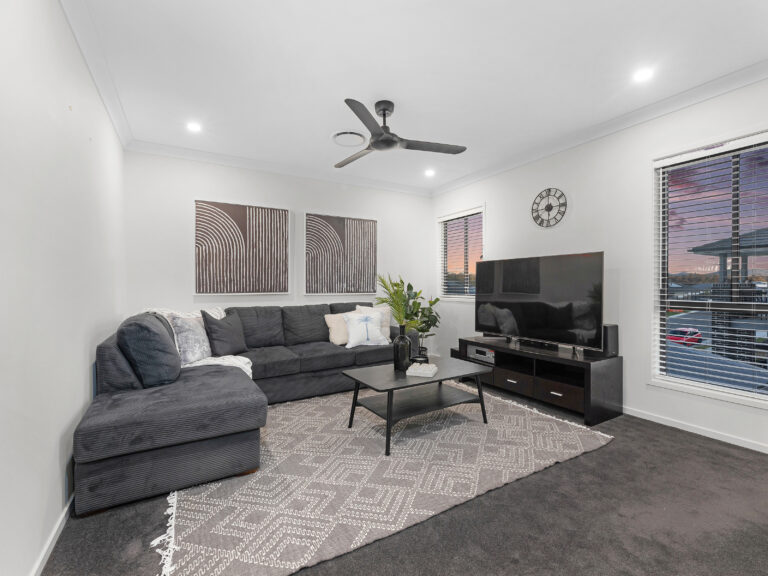 48 Gonula Crescent, Ripley, QLD 4306