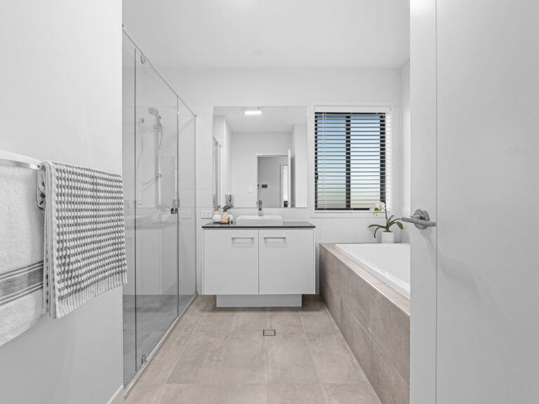 48 Gonula Crescent, Ripley, QLD 4306