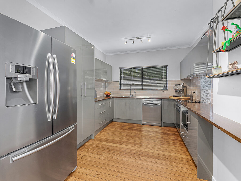 79 Gladstone Road, Coalfalls, QLD 4305