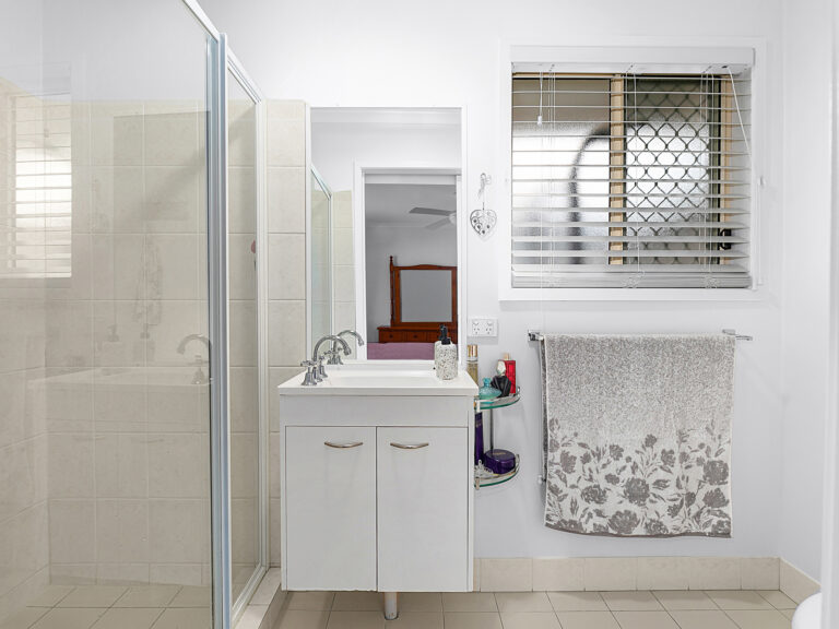 House-Brassall-QLD-R2-3422778