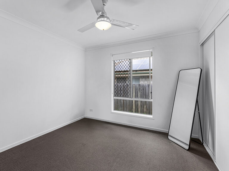 9 Myrtle Street, Deebing Heights, QLD 4306