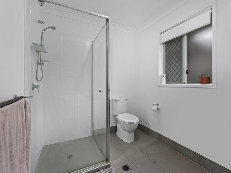9 Myrtle Street, Deebing Heights, QLD 4306