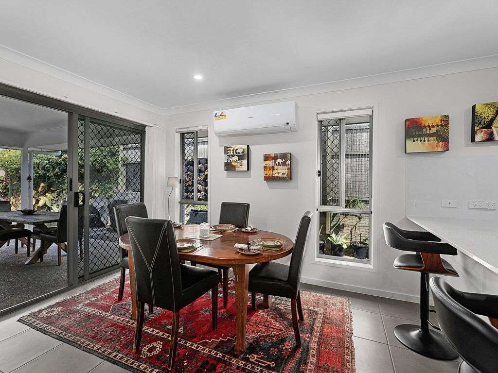 8 Loghopper Court, Redbank Plains, QLD 4301