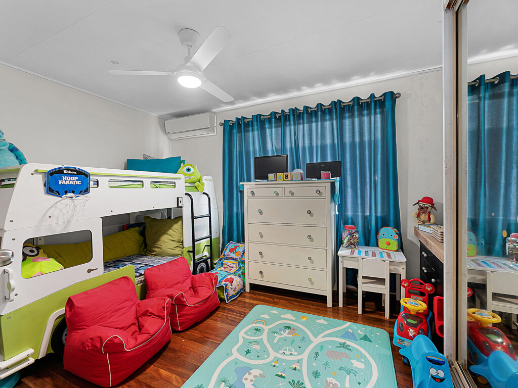 23 Logan Street, North Booval, QLD 4304