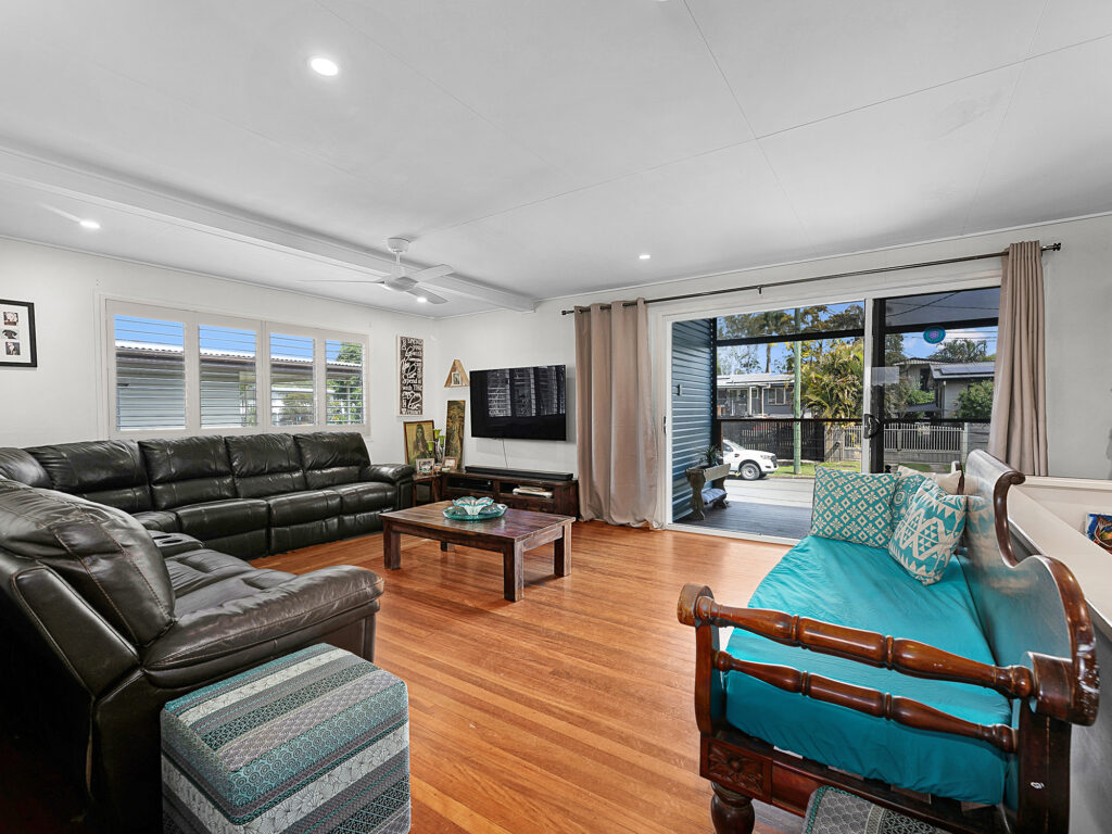 23 Logan Street, North Booval, QLD 4304