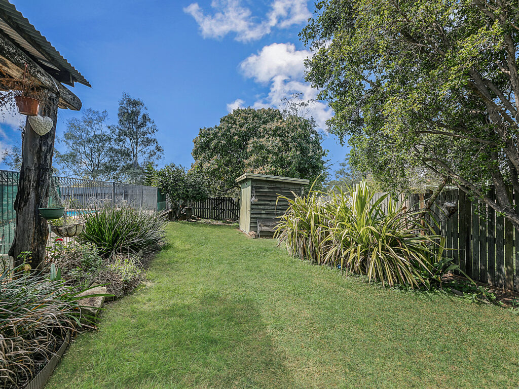 23 Logan Street, North Booval, QLD 4304