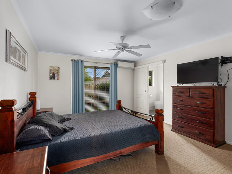 32 Phar Lap Parade, Karalee, QLD 4306