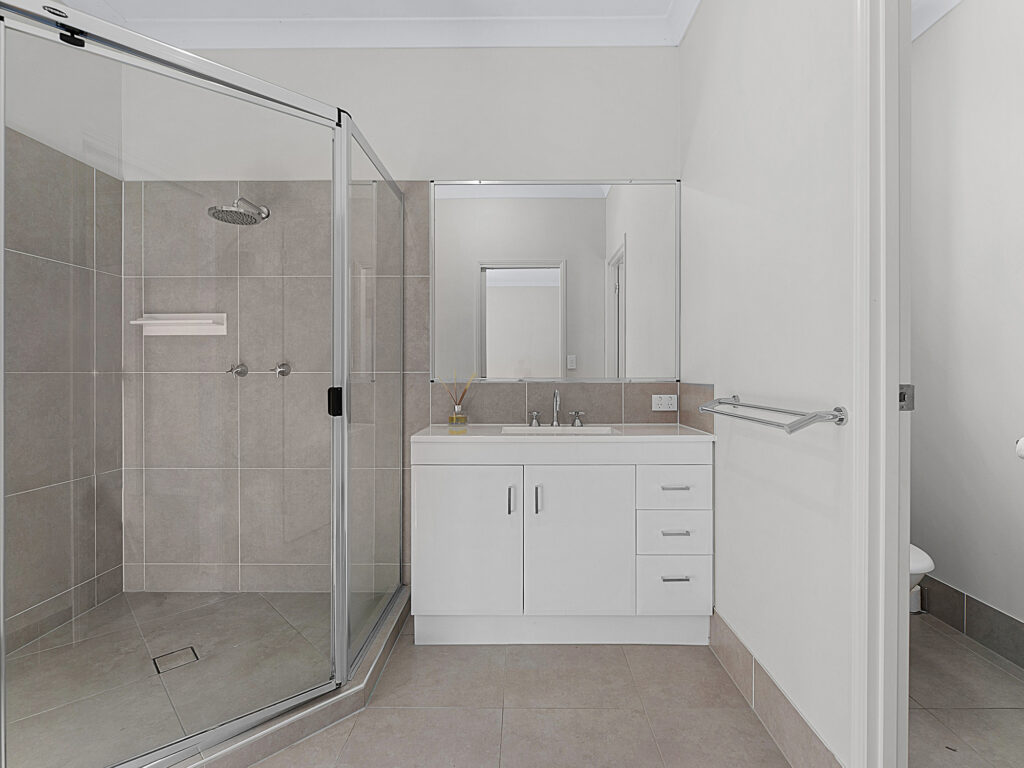 House-Kensington Grove-QLD-R2-3430545