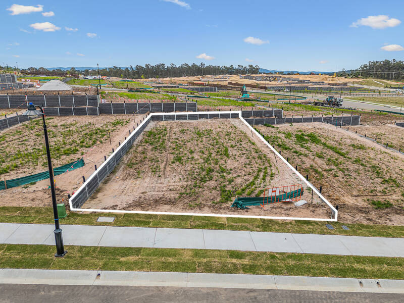 9 Jolly Mews, Ripley, QLD 4306 AUS