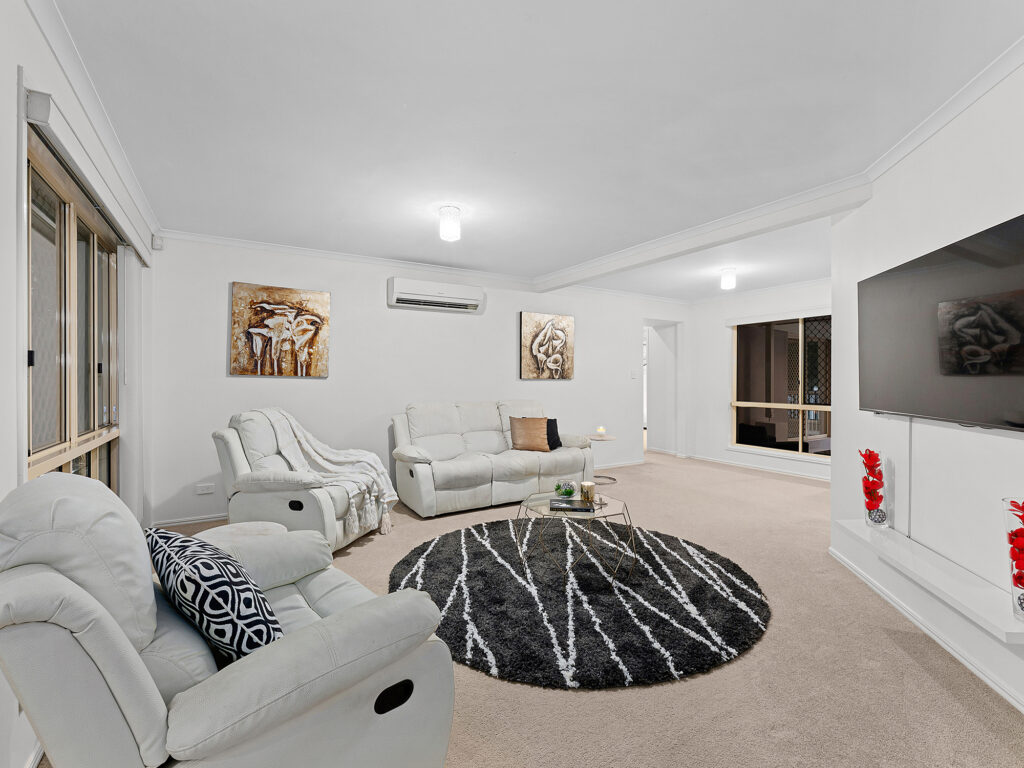 67 Freshwater Circuit, Forest Lake, QLD 4078