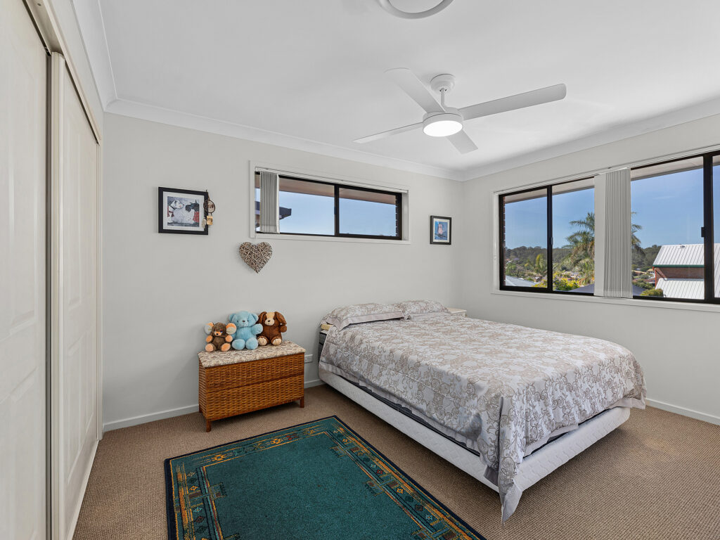 24 Edwards Drive, Albany Creek, QLD 4035