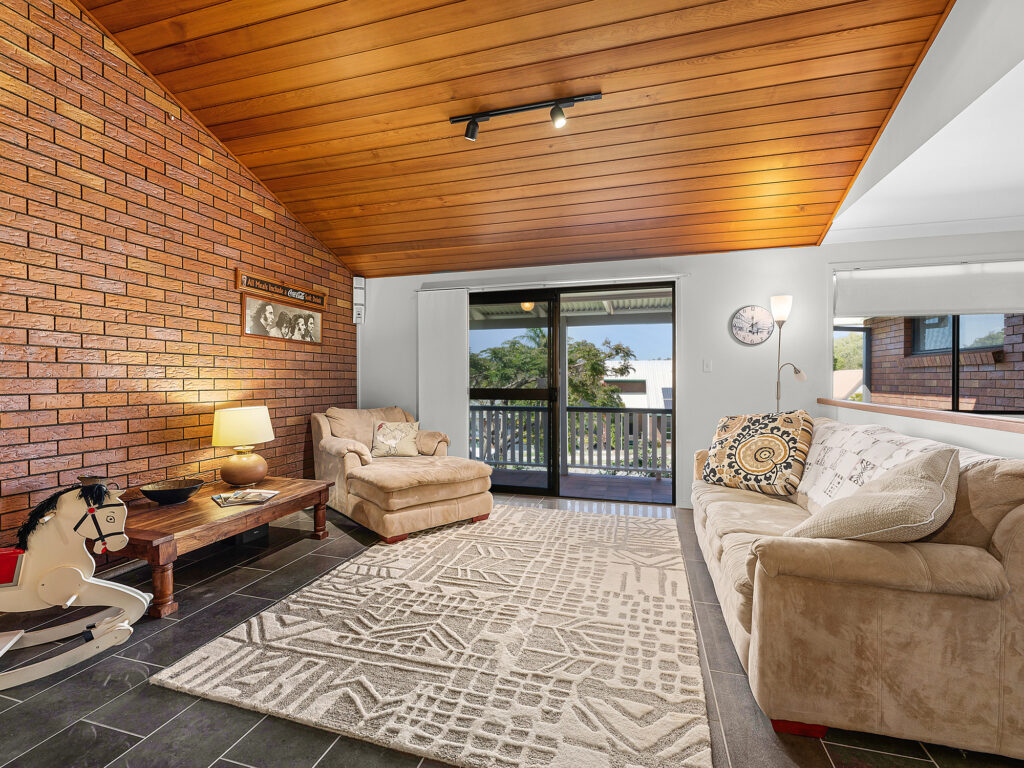 24 Edwards Drive, Albany Creek, QLD 4035