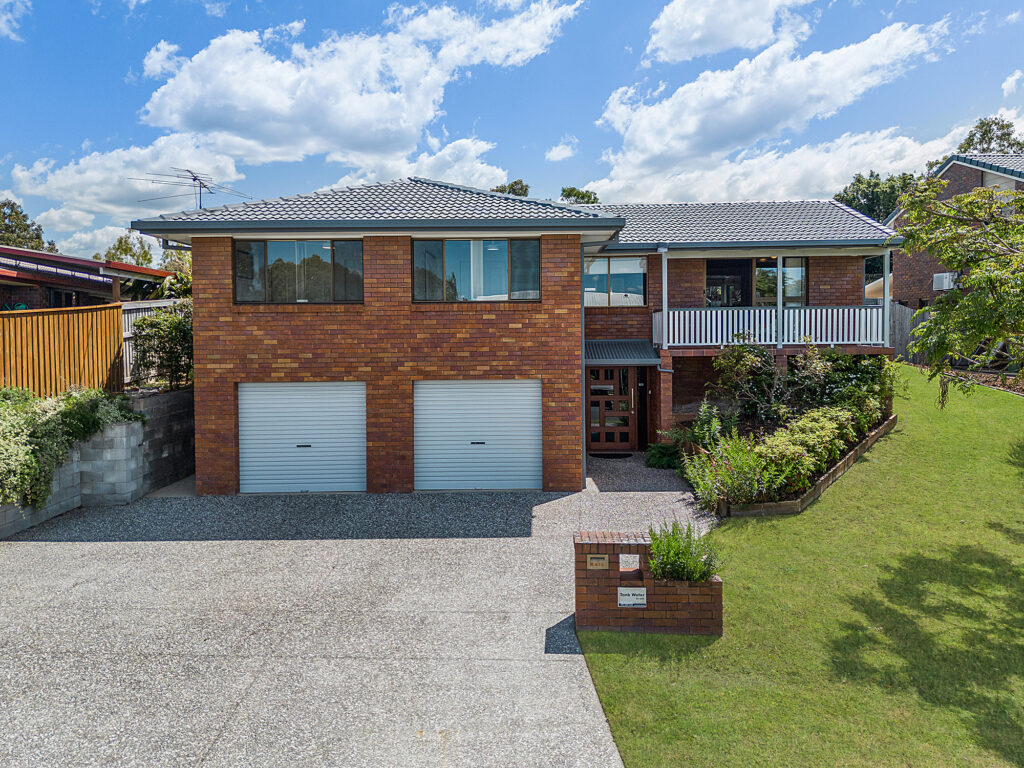 24 Edwards Drive, Albany Creek, QLD 4035