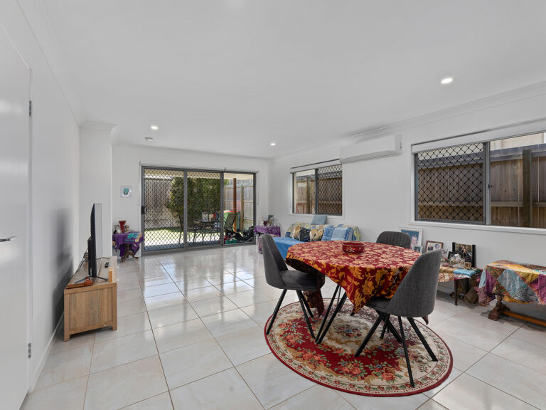 6 Eucalyptus Crescent, Ripley, QLD 4306