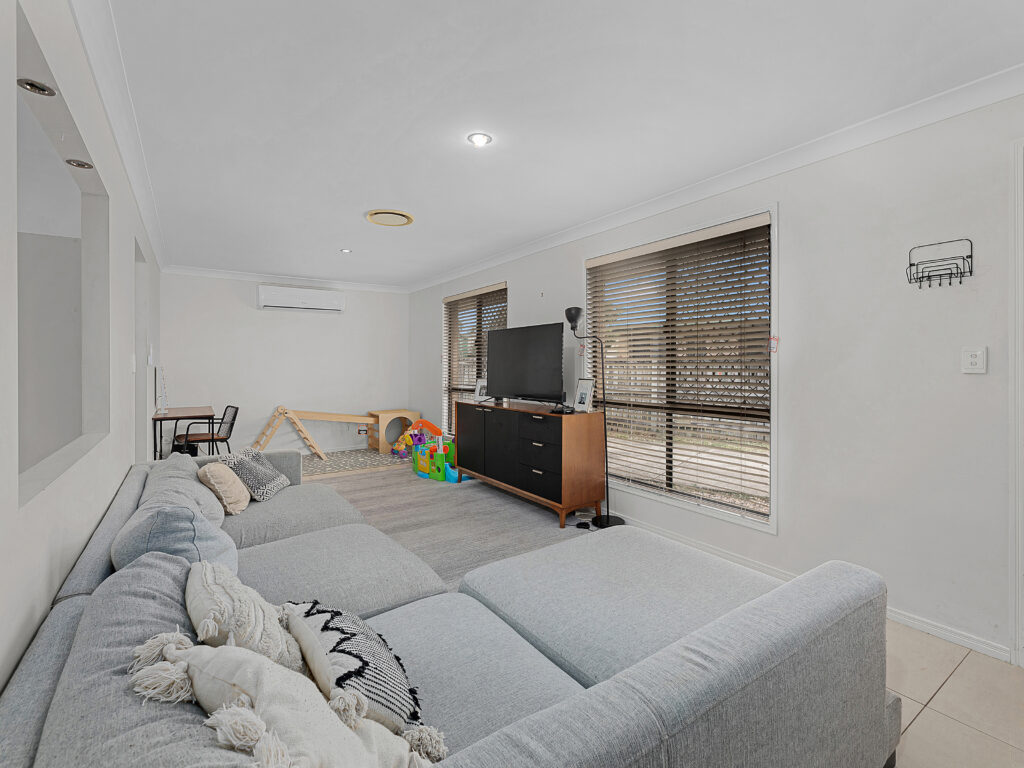 94 Henty Drive, Redbank Plains, QLD 4301