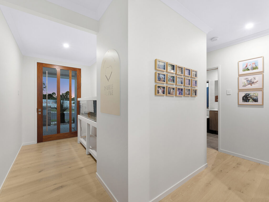205 Barrams Road, South Ripley, QLD 4306