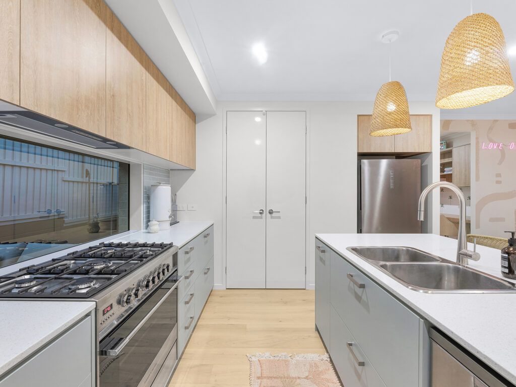 205 Barrams Road, South Ripley, QLD 4306