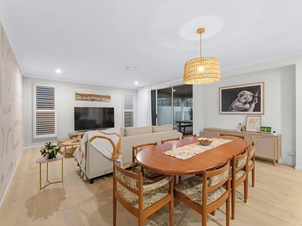205 Barrams Road, South Ripley, QLD 4306