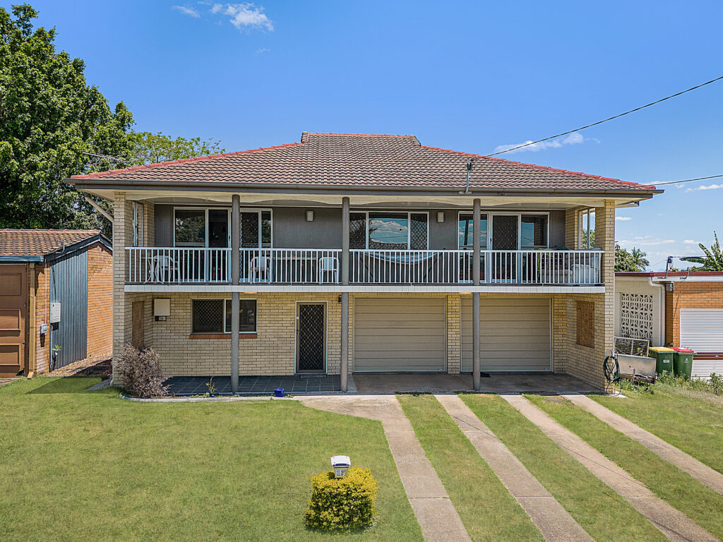 13 Kiah Street, Eastern Heights, QLD 4305