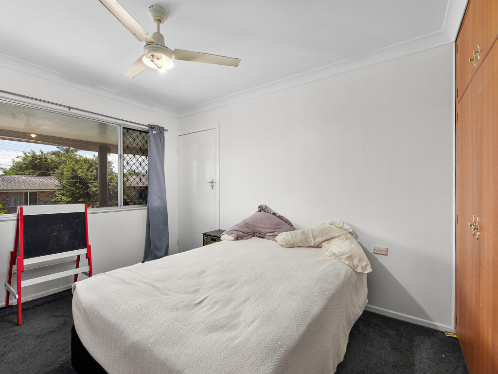 13 Kiah Street, Eastern Heights, QLD 4305
