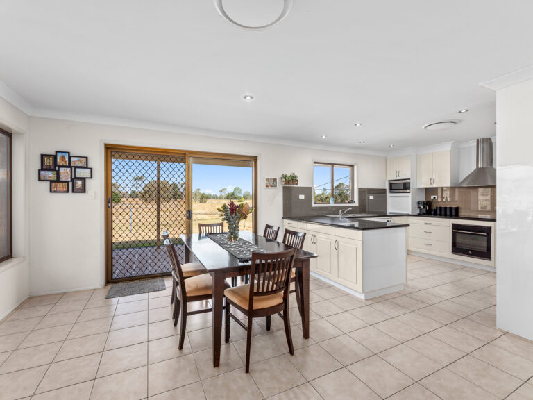 41 Carmichaels Road, Purga, QLD 4306