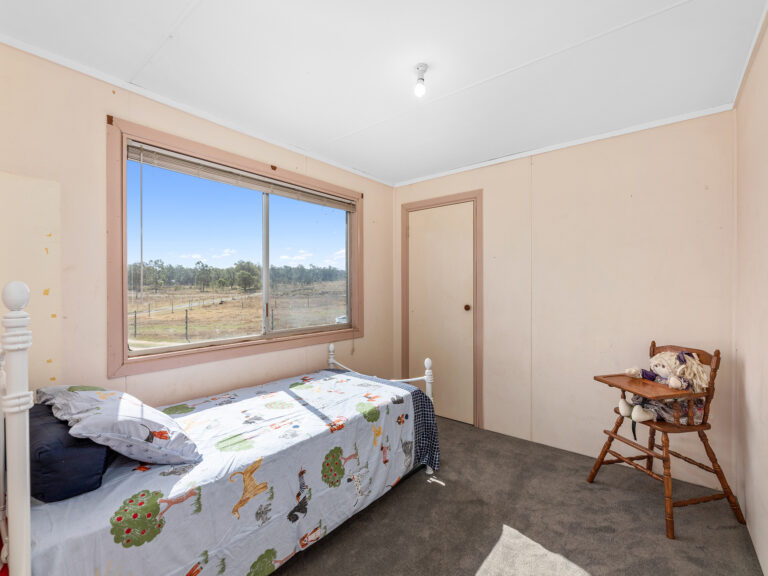 41 Carmichaels Road, Purga, QLD 4306