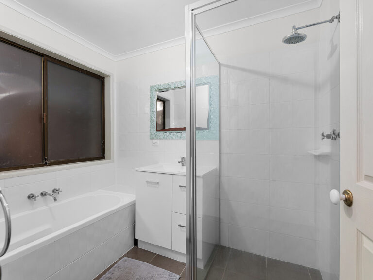 House-Camira-QLD-R2-3554959
