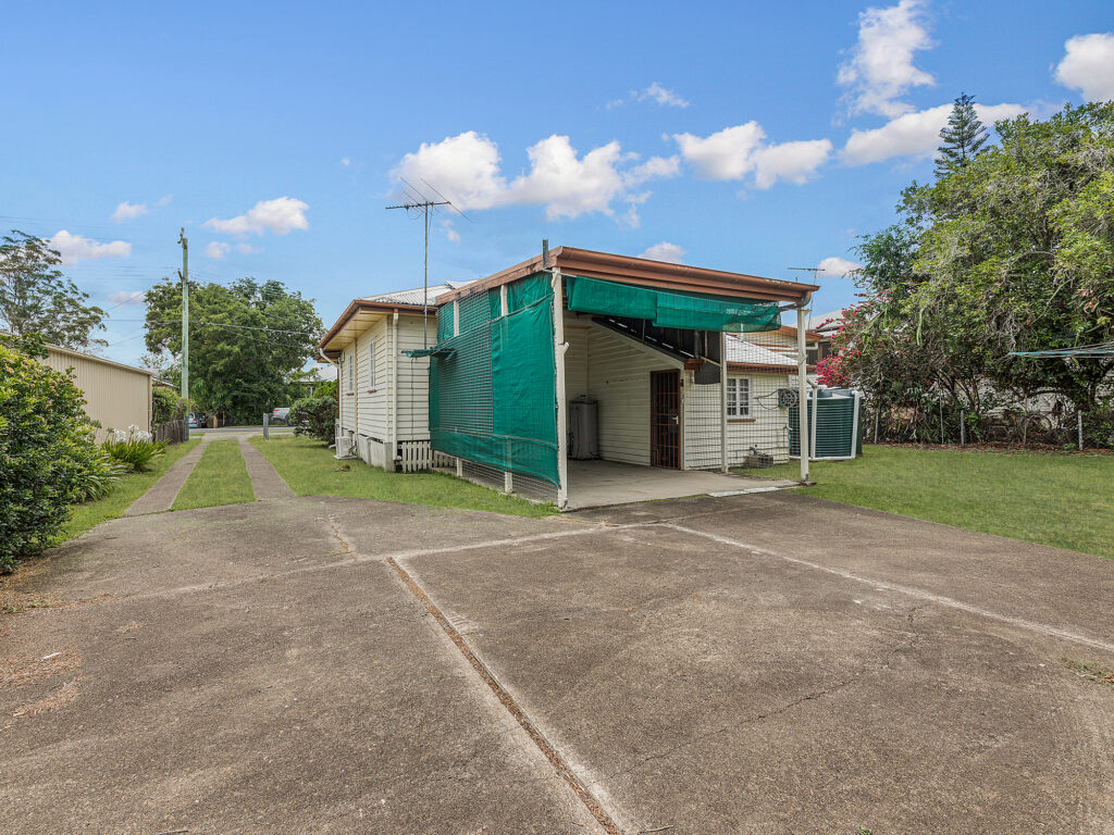 House-East Ipswich-QLD-R2-3560182