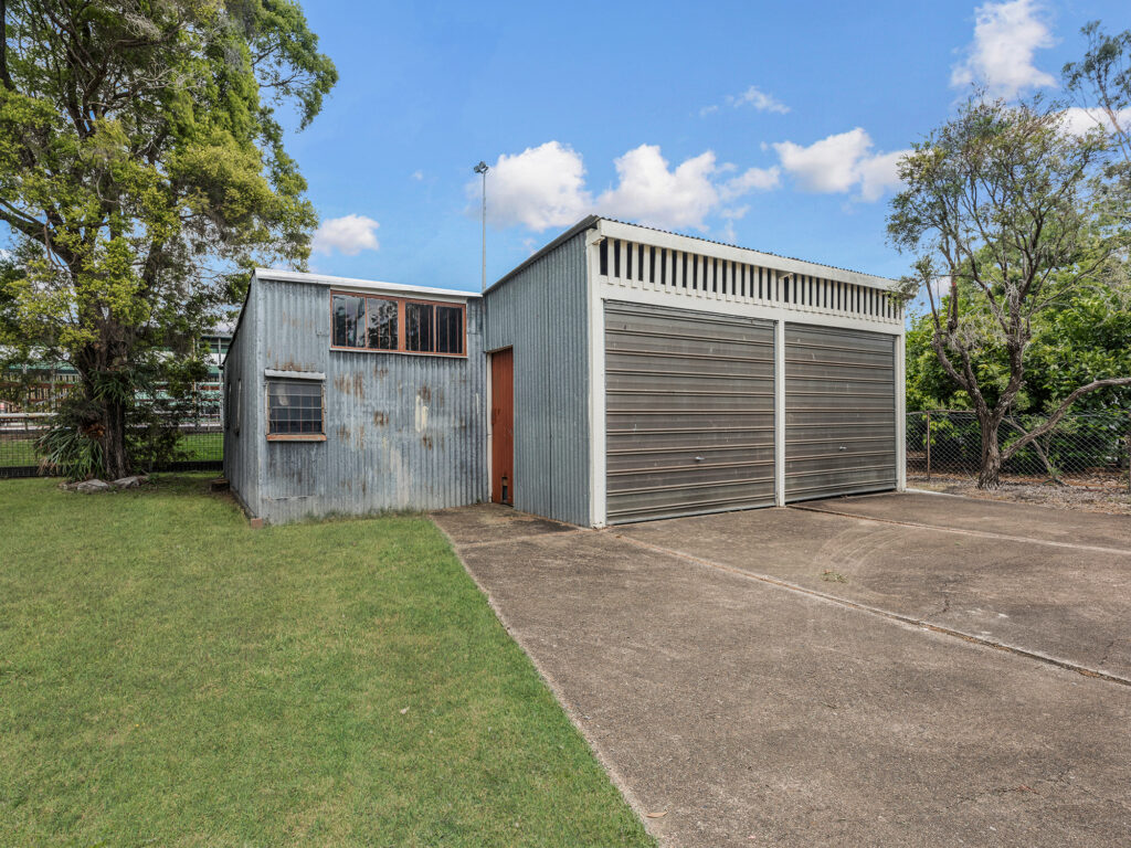 House-East Ipswich-QLD-R2-3560182