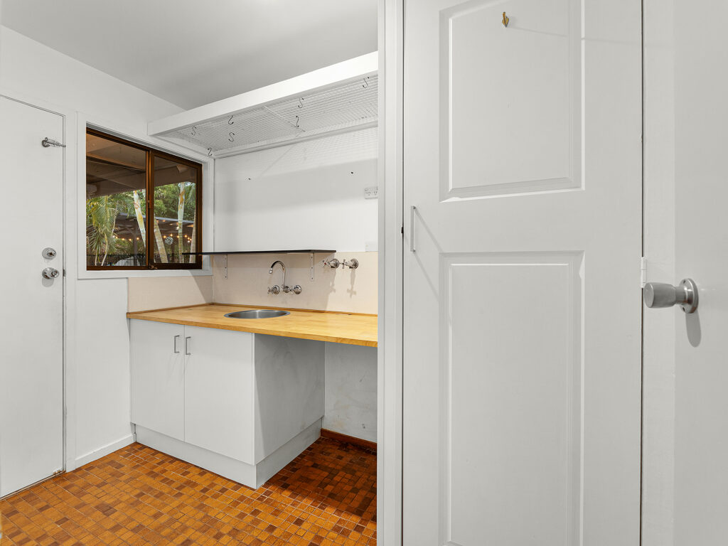 House-Karana Downs-QLD-R2-3560242
