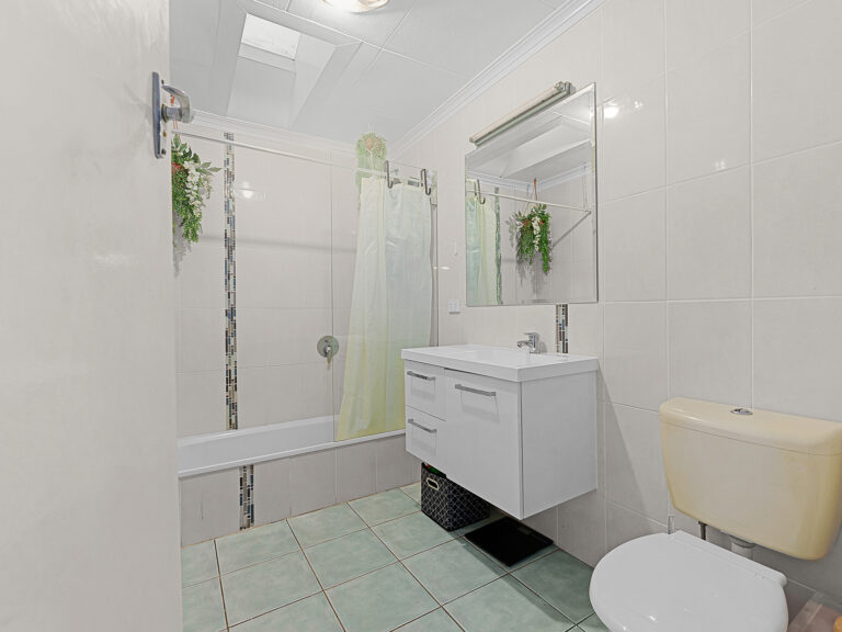 House-Churchill-QLD-R2-3561667