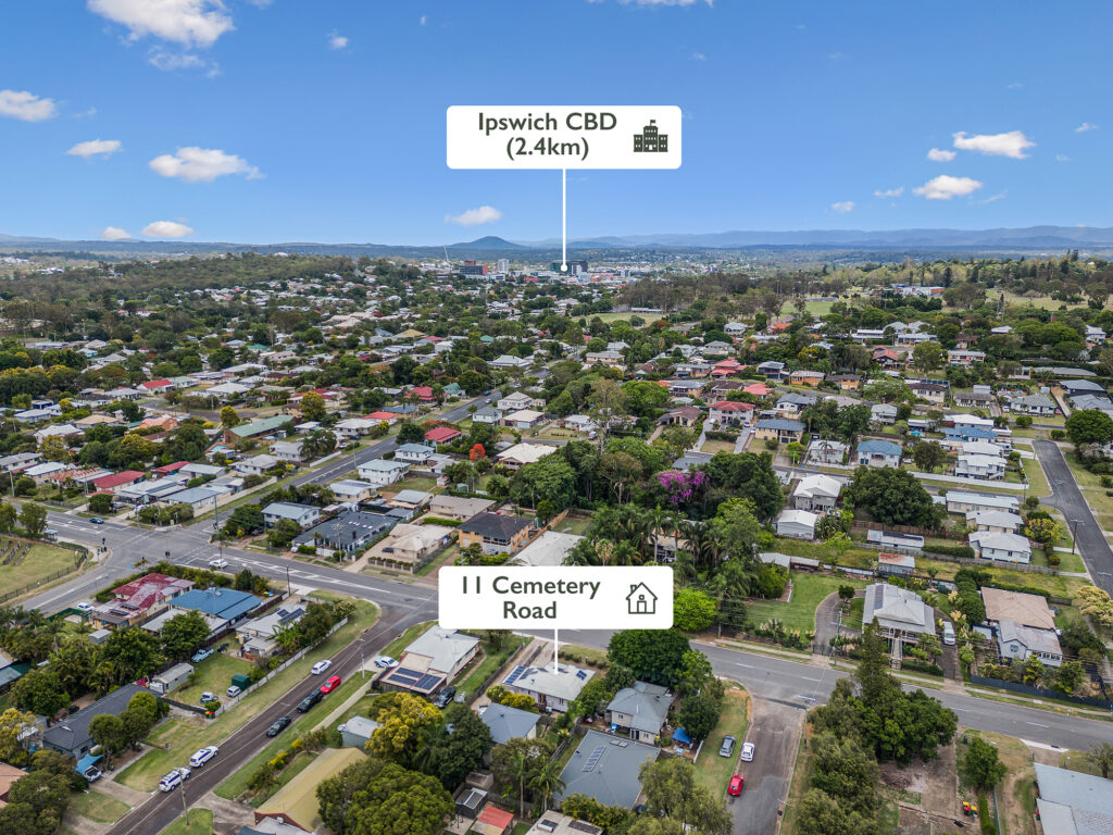 11 Cemetery Road, Raceview, QLD 4305