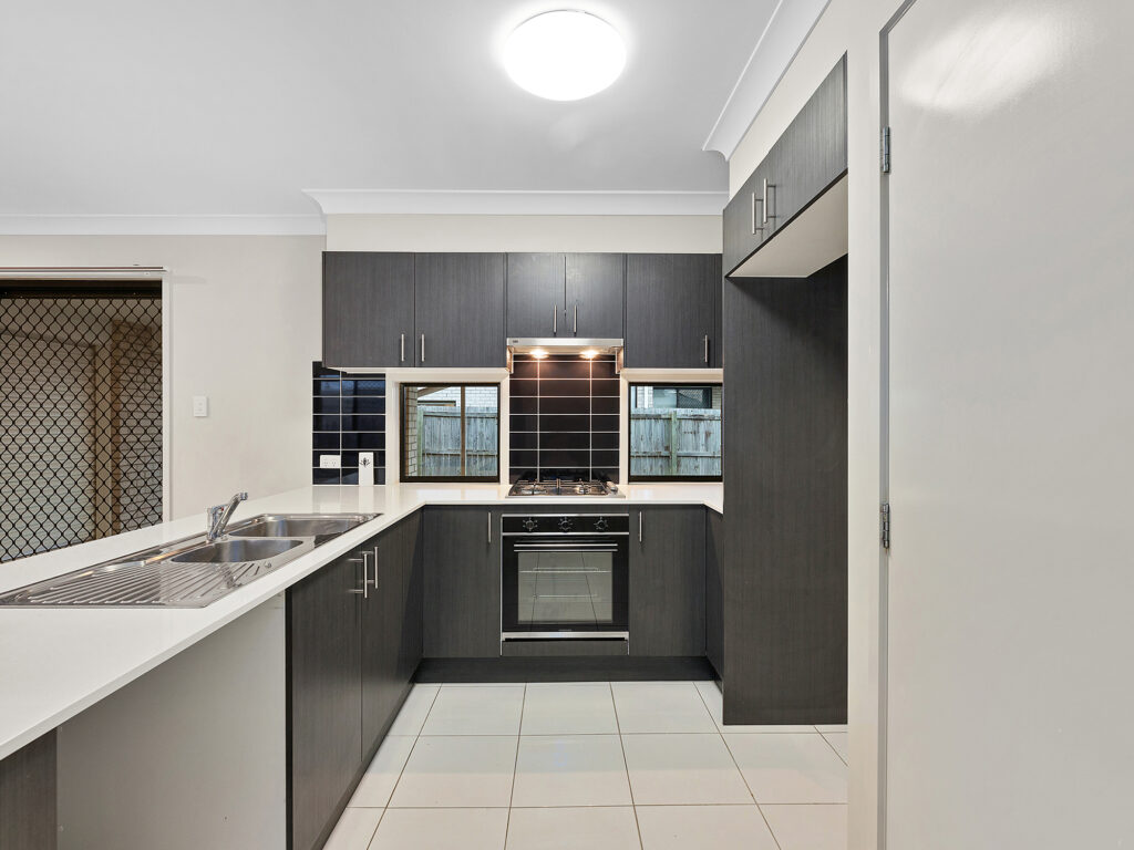 12 Serenity Street, South Ripley, QLD 4306