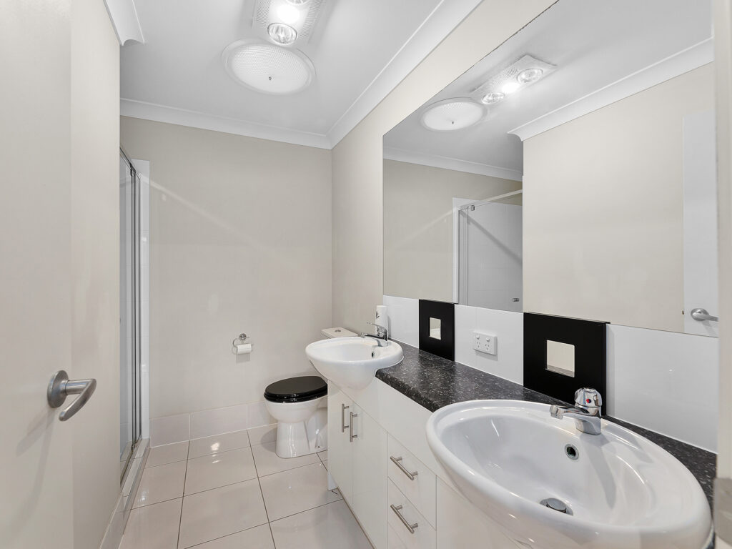 12 Serenity Street, South Ripley, QLD 4306