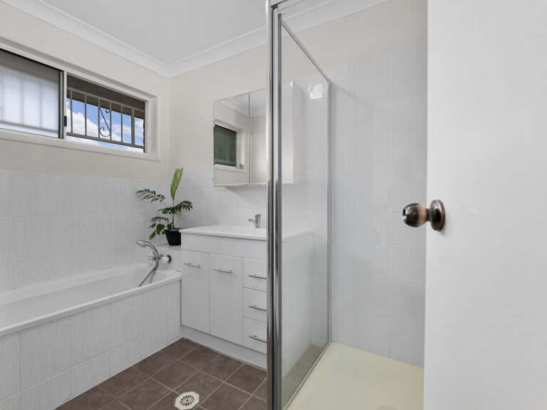 DuplexSemi-detached-Rosewood-QLD-R2-3573379